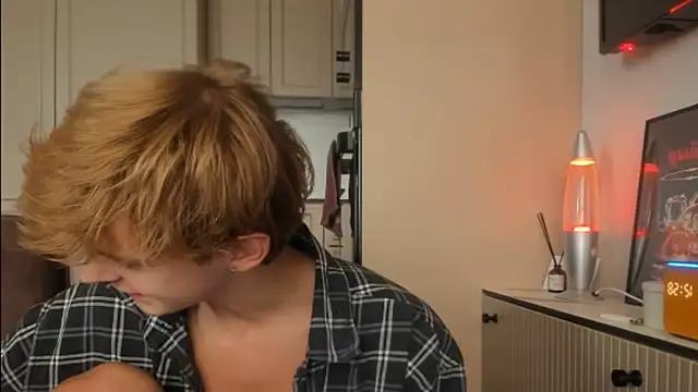 agelandreww online show from 05/30/26, 09:59