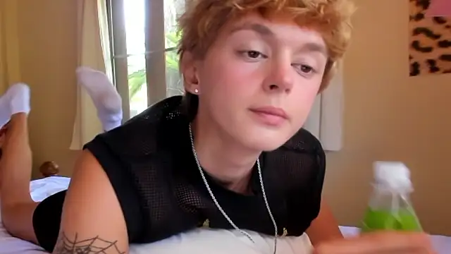 agelandreww online show from 02/21/26, 05:42