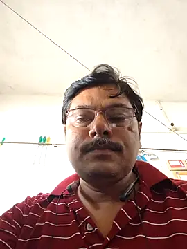 Snapshot of Srmotrs chatting on 06/07/26, 11:59 Srmotrs online show from 06/07/26, 11:59