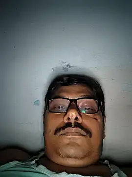 Srmotrs online show from 10/18/25, 08:44