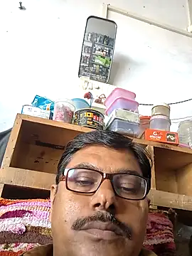 Srmotrs online show from 10/27/25, 06:47