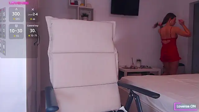 AdeleLovely online show from 11/26/25, 06:24