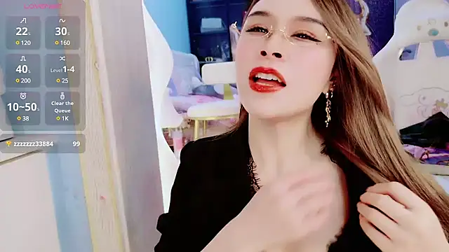 HU131452 online show from 01/07/25, 08:52