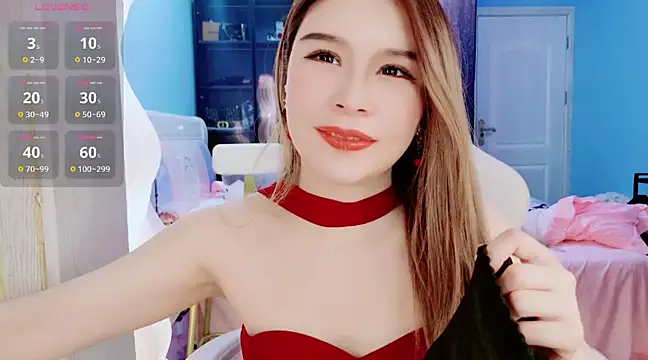 HU131452 online show from 03/18/25, 11:09