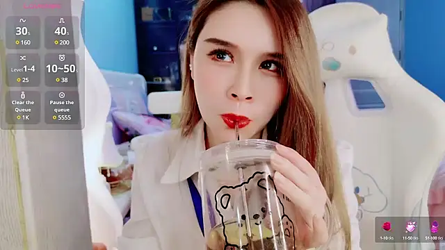 HU131452 online show from 02/08/25, 10:29