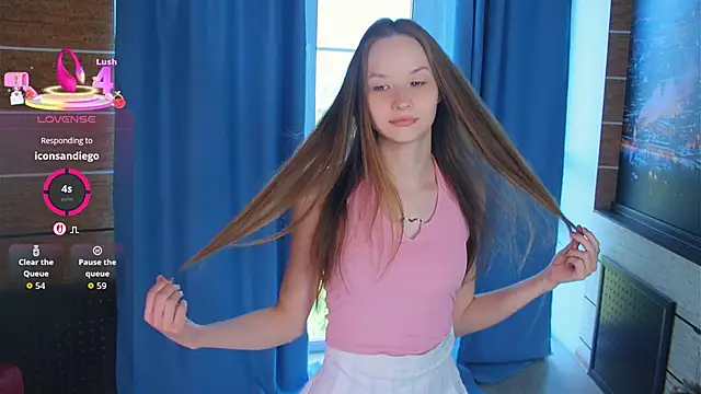 Snapshot of OnaZiroge chatting on 09/11/25, 06:13 OnaZiroge online show from 09/11/25, 06:13