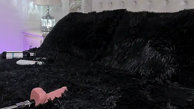 Snapshot of Kev_jenner chatting on 10/06/25, 09:37 Kev jenner online show from 10/06/25, 09:37