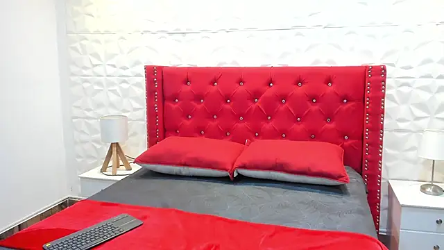 Snapshot of Aria_Buitrago chatting on 03/07/25, 02:34 Aria Buitrago online show from 03/07/25, 02:34