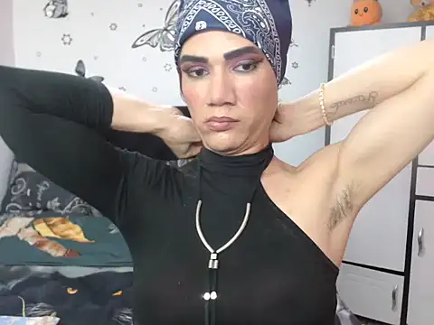 luna grans 777 online show from 06/19/26, 03:29