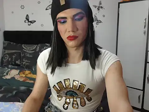 luna grans 777 online show from 07/10/26, 04:12