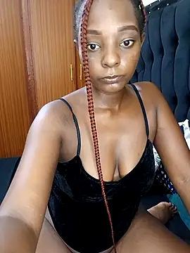 Snapshot of Sure_love_1 chatting on 03/08/25, 10:32 Sure love 1 online show from 03/08/25, 10:32