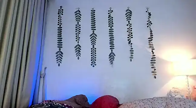 Snapshot of halseycox___ chatting on 02/18/25, 07:10 halseycox online show from 02/18/25, 07:10