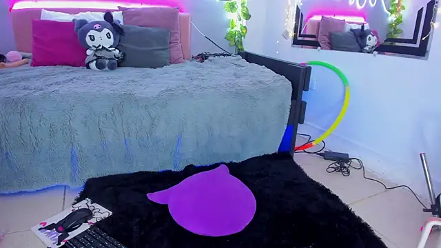 Snapshot of YouliteSllut2 chatting on 03/11/25, 11:58 YouliteSllut2 online show from 03/11/25, 11:58