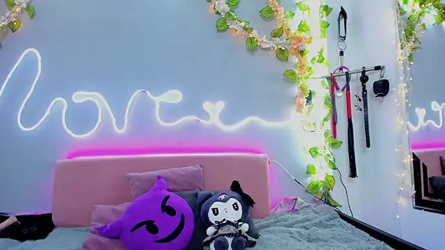 Snapshot of YouliteSllut2 chatting on 01/16/25, 08:46 YouliteSllut2 online show from 01/16/25, 08:46