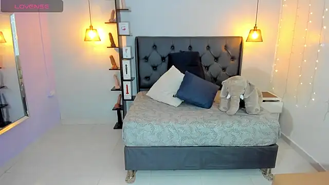 MEYLAGIA online show from 03/22/25, 01:54