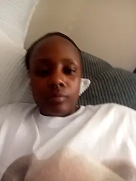 Miss Amani online show from 10/19/25, 12:08