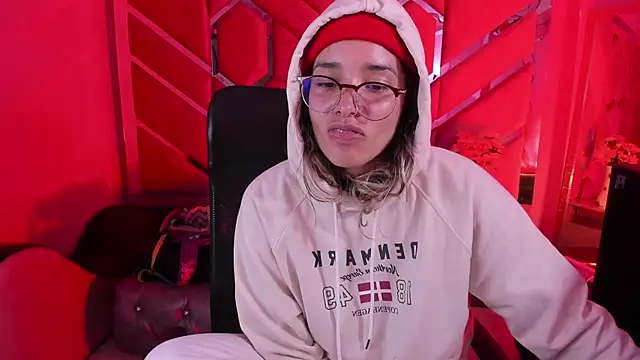 Olivia Fox69 online show from 02/16/26, 03:05