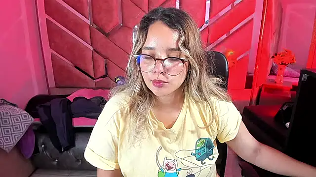 Olivia Fox69 online show from 09/21/25, 02:28