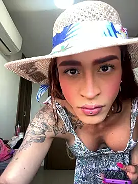 parejacaliente20154 online show from 01/15/26, 01:58