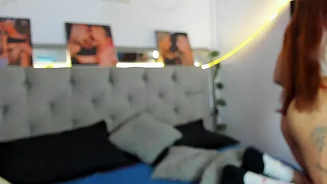 Snapshot of parejacaliente20154 chatting on 10/03/25, 02:04 parejacaliente20154 online show from 10/03/25, 02:04