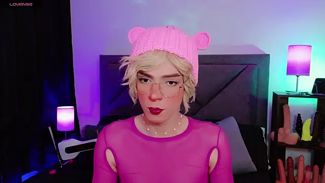 Snapshot of Sammy_Russell chatting on 01/13/26, 07:01 Sammy Russell online show from 01/13/26, 07:01