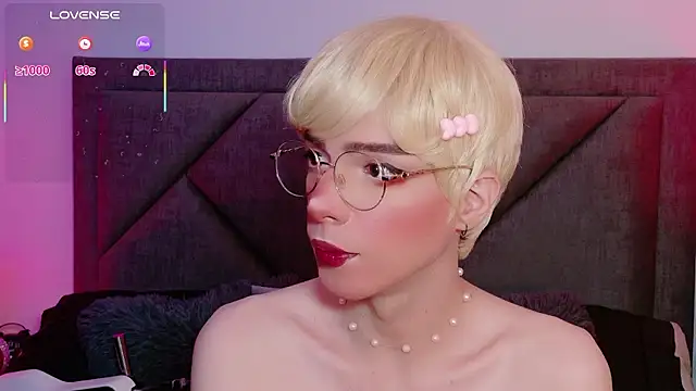 Snapshot of Sammy_Russell chatting on 02/15/26, 06:14 Sammy Russell online show from 02/15/26, 06:14