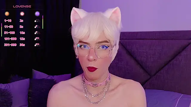 Snapshot of Sammy_Russell chatting on 10/12/25, 05:20 Sammy Russell online show from 10/12/25, 05:20