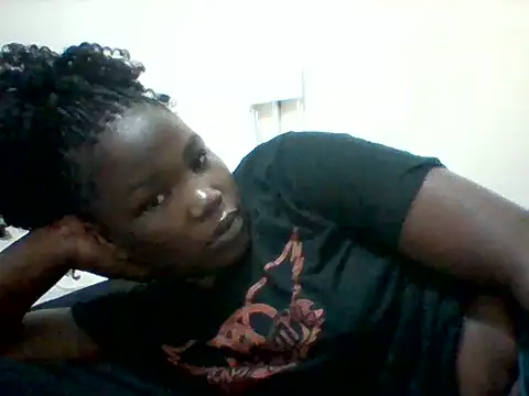 Snapshot of sweetangel41 chatting on 07/11/26, 07:52 sweetangel41 online show from 07/11/26, 07:52