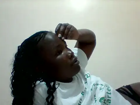 Snapshot of sweetangel41 chatting on 05/11/26, 10:38 sweetangel41 online show from 05/11/26, 10:38