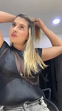 EmiilyAdams  online show from 02/17/26, 09:12