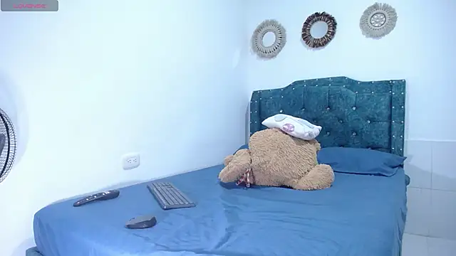 sofiamature01 online show from 03/14/25, 02:53