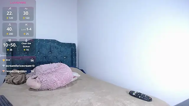 sofiamature01 online show from 02/17/25, 12:54