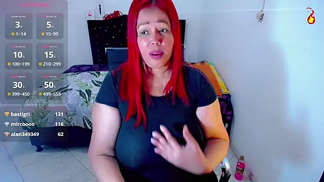 Hot-Rihanna online show from 02/03/26, 12:54