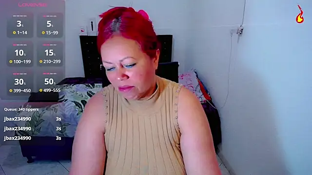 Hot-Rihanna online show from 02/11/26, 03:50