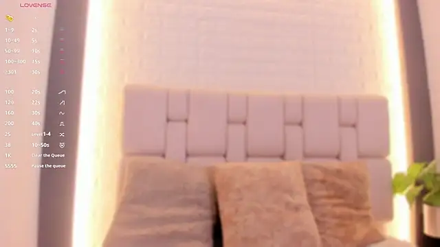 Snapshot of AngelyRosse1 chatting on 11/28/25, 09:59 AngelyRosse1 online show from 11/28/25, 09:59