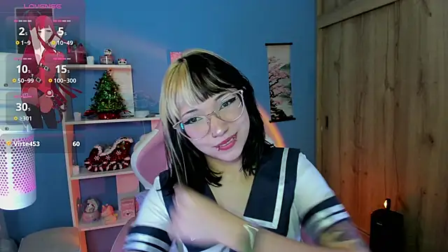 Snapshot of Artic_love chatting on 02/26/25, 06:08 Artic love online show from 02/26/25, 06:08