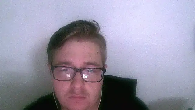 bisexualboy05 online show from 01/10/26, 08:59