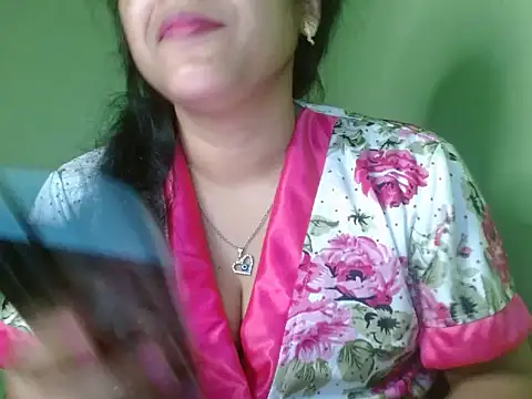 LOVERIAKOL online show from 02/26/26, 07:03