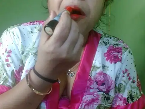 LOVERIAKOL online show from 03/25/26, 07:02