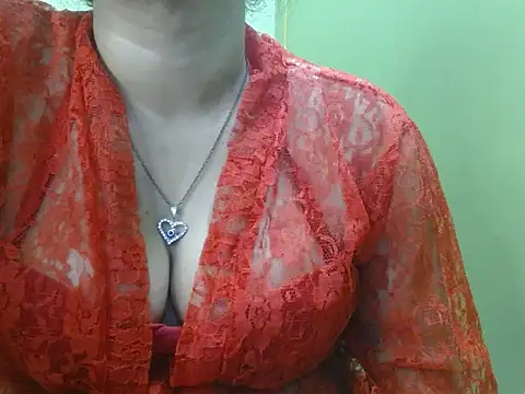 LOVERIAKOL online show from 05/31/26, 06:09
