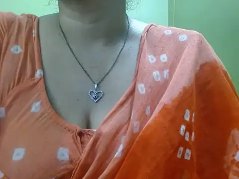 LOVERIAKOL online show from 04/21/26, 03:40