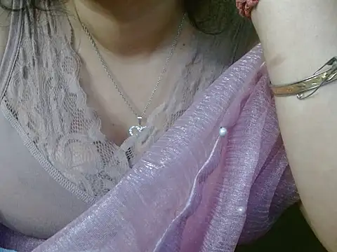 LOVERIAKOL online show from 02/18/26, 06:15