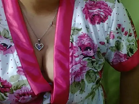 LOVERIAKOL online show from 02/22/26, 05:36