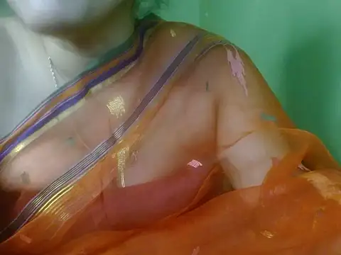 LOVERIAKOL online show from 02/11/26, 07:25