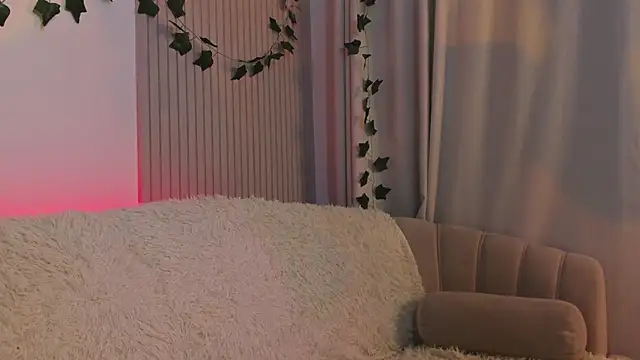 CindyGarrison online show from 02/20/25, 03:34