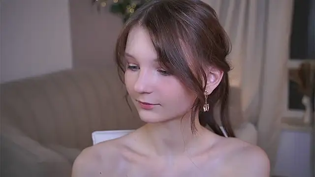 CindyGarrison online show from 04/09/26, 09:43