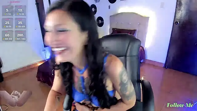 vampirellaa crazy  online show from 04/14/26, 06:35