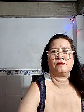 phnz online show from 11/18/25, 05:55