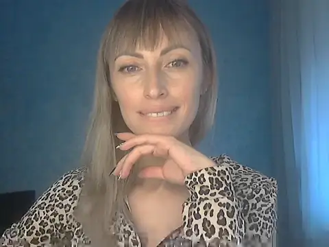 EffectMaya online show from 11/20/25, 12:28