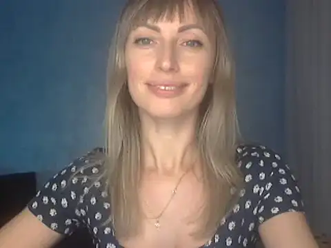 EffectMaya online show from 12/15/25, 06:36